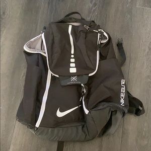 nike elite backpack